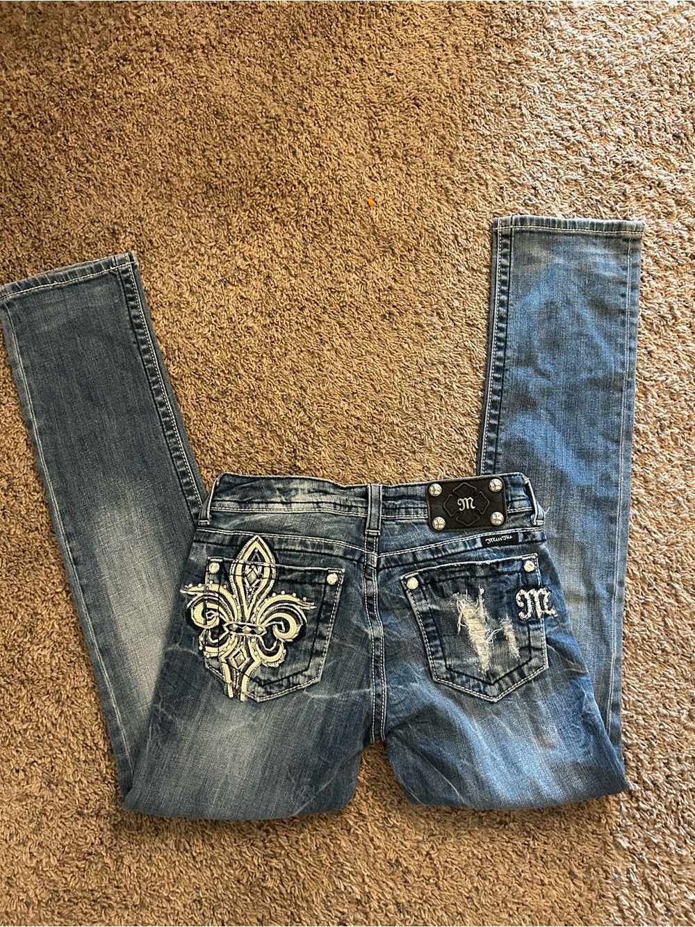 Y2K miss me size 27 jeans embroidered pocket skinny